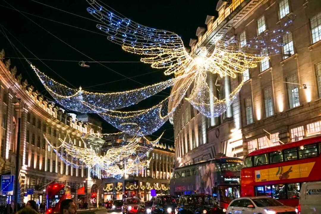 Are Christmas Lights on in London