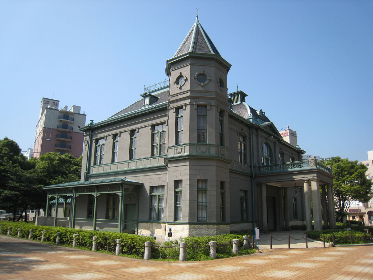 なぜ天神に明治建築が？旧福岡県公会堂貴賓館の歴史と見どころ解剖