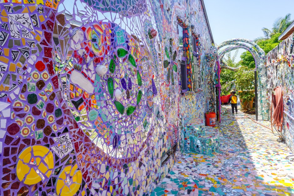 Mosaic Tile House in Venice
