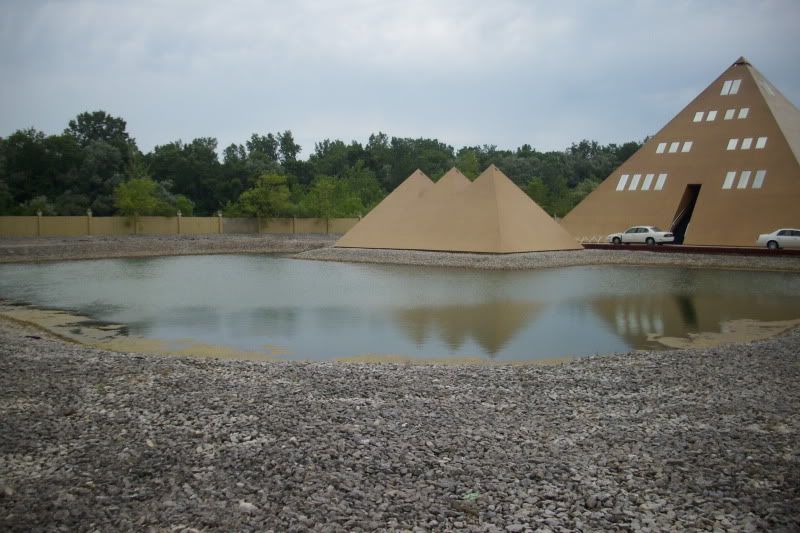 Pyramid House in Gurnee
