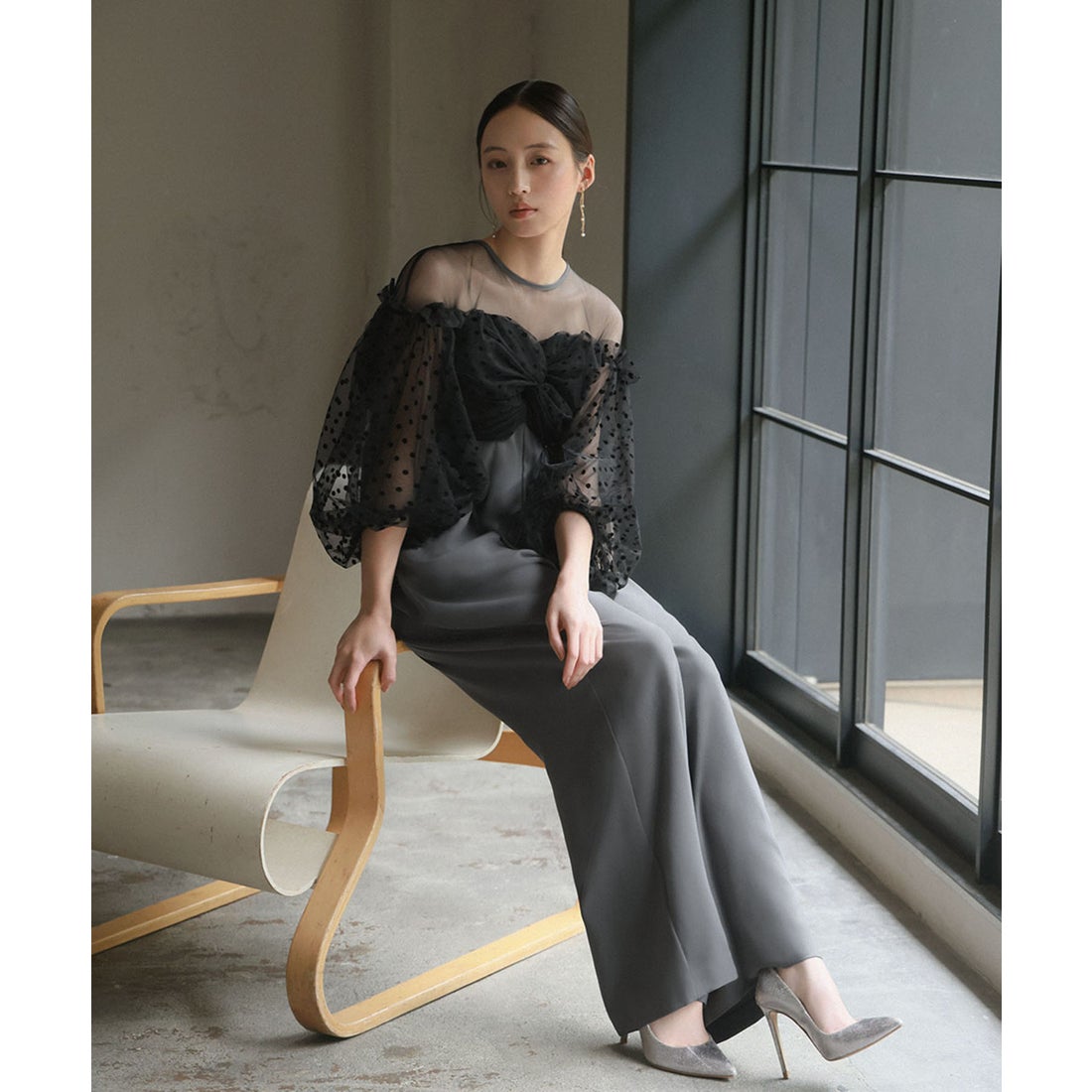 結婚式パンツドレスはマナー違反？2026年最新の着こなし術
