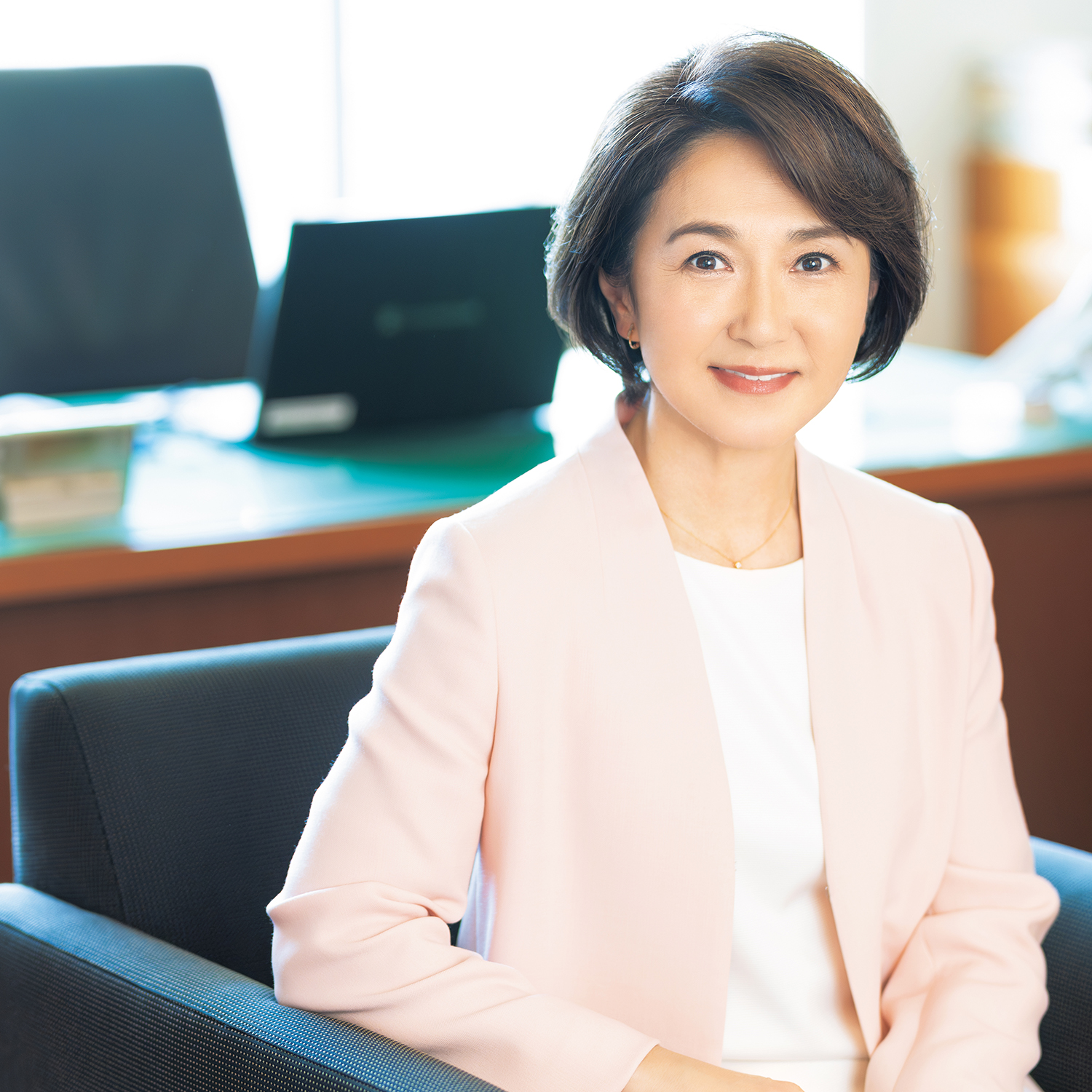 アイドルから外務政務官へ！生稲晃子の現在と政治家転身の真実