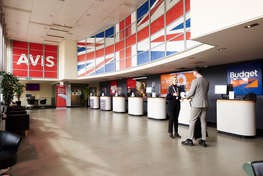 Budget Car Hire - London Heathrow Airport T2-4
