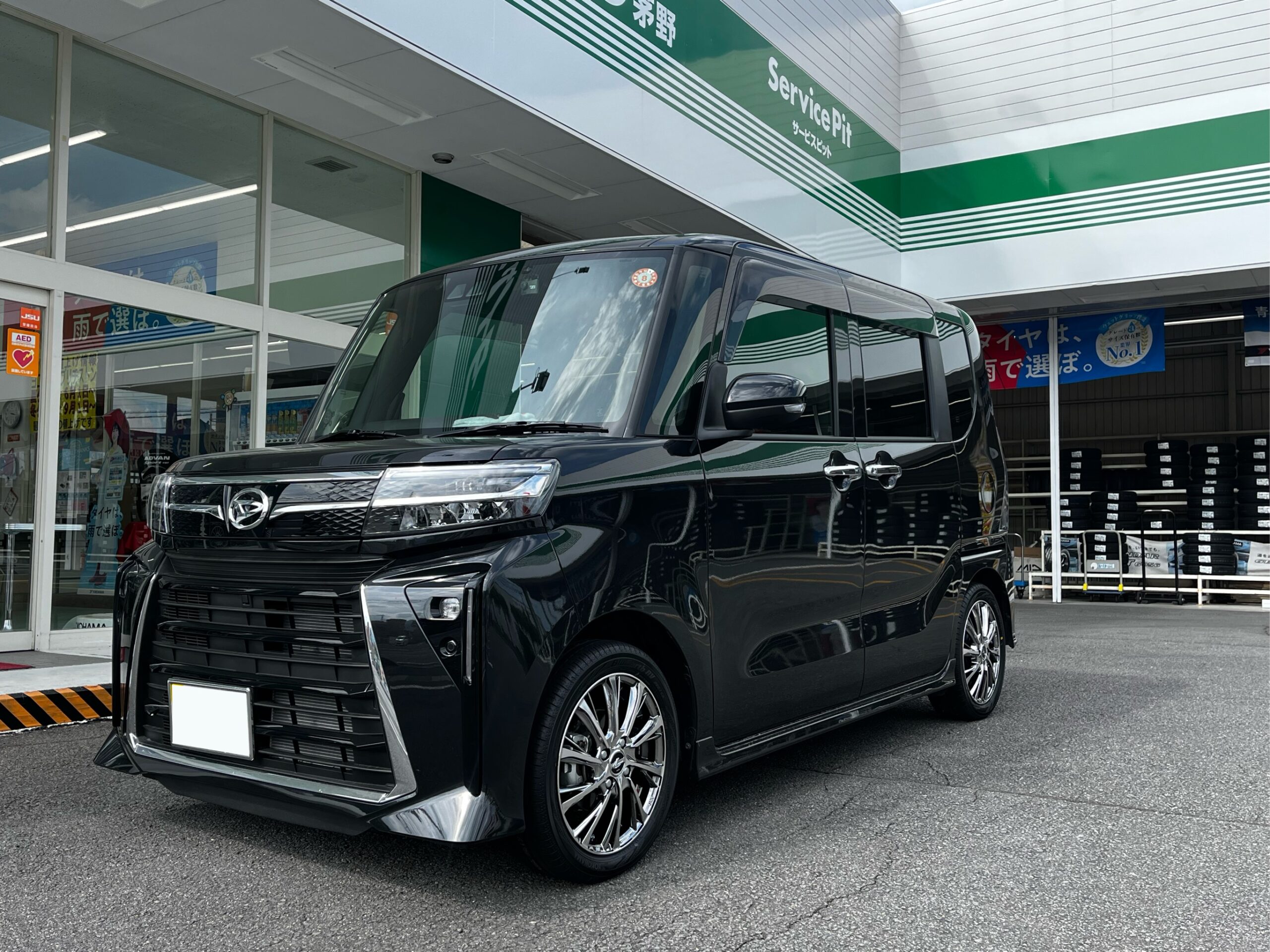 タントカスタムのタイヤ交換費用と純正サイズ一覧！安く済ませる全手順