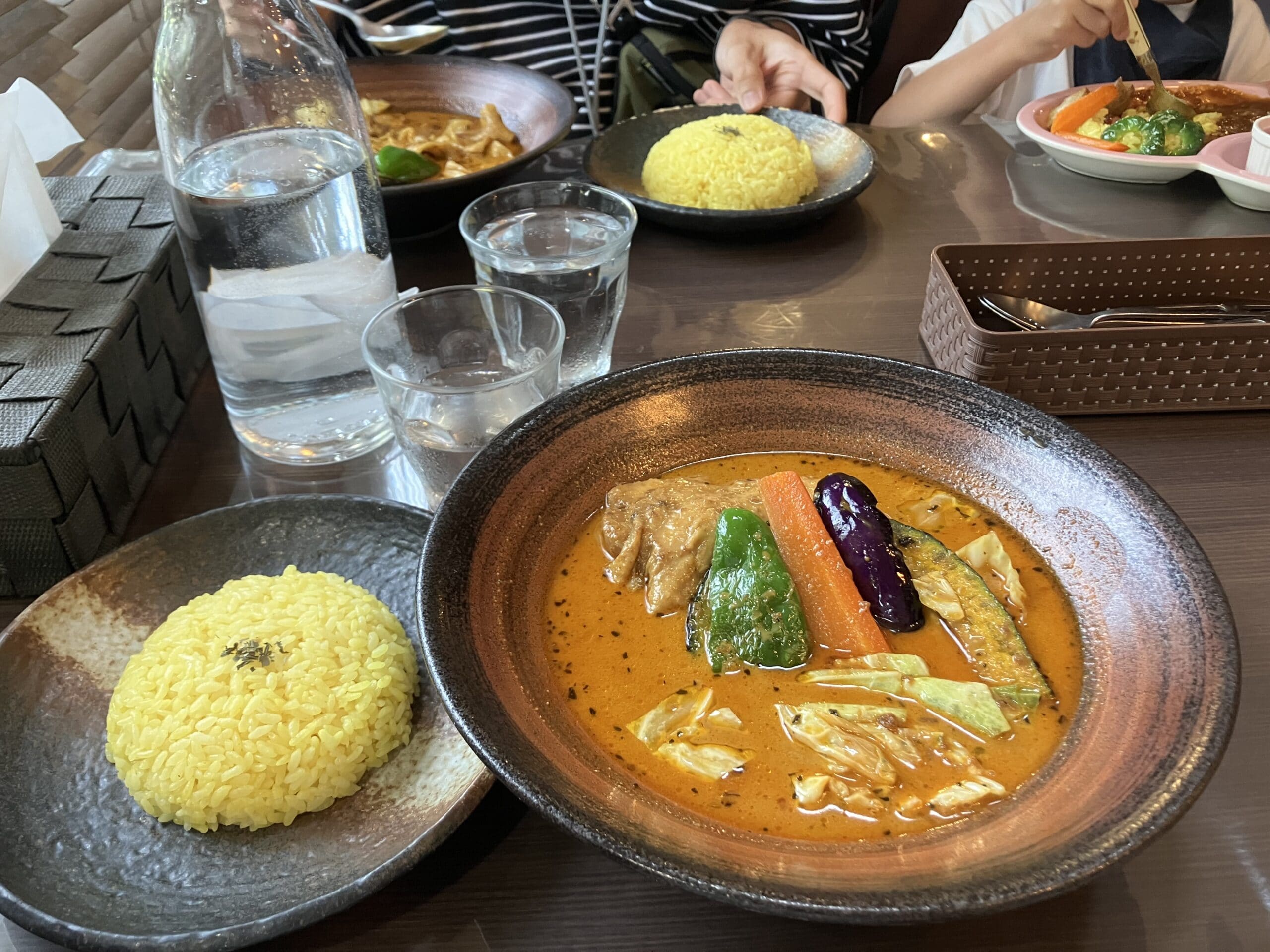 カレーのふらのや札幌豊平区の魅力解剖！人気メニューと混雑回避術