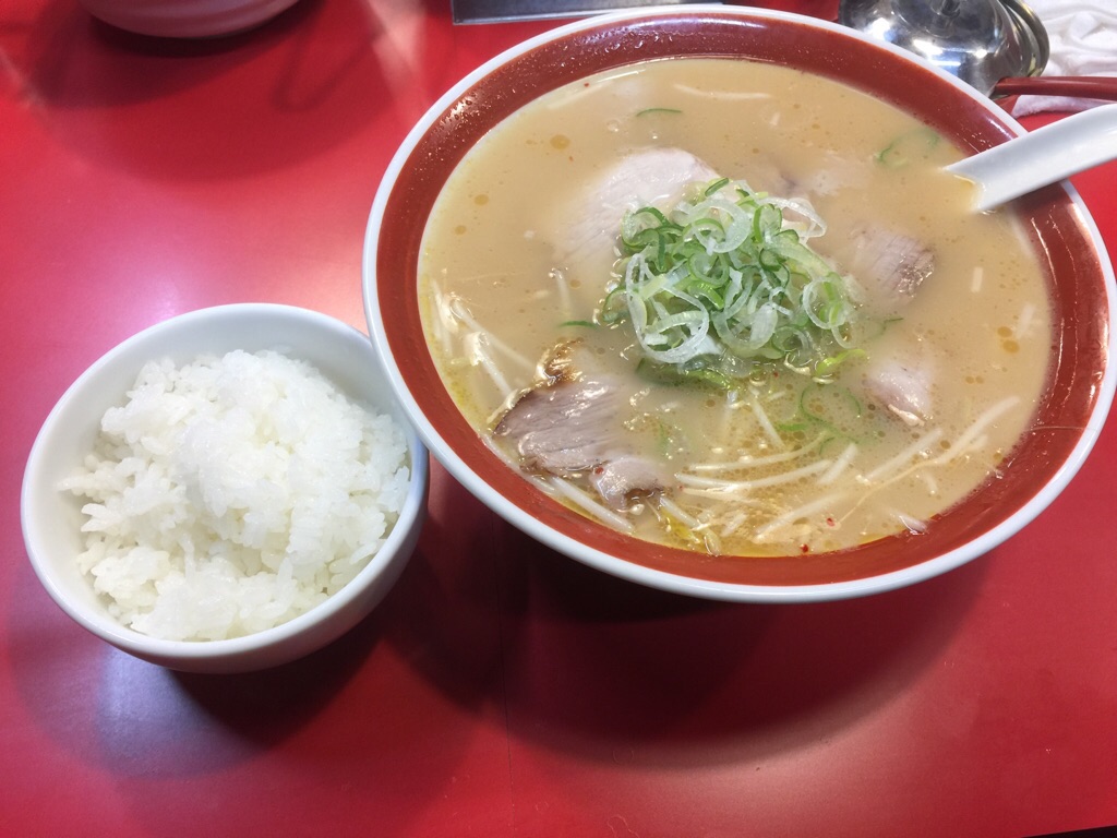 【2026最新】十三で食べるべき担々麺！濃厚胡麻と痺れる名店・穴場