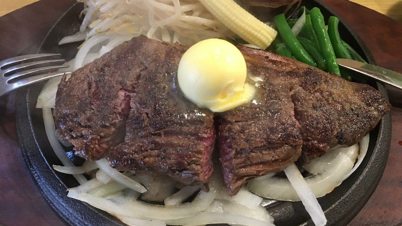 一橋学園の極上ステーキを徹底解剖！地元民熱狂の名店と肉汁の秘密