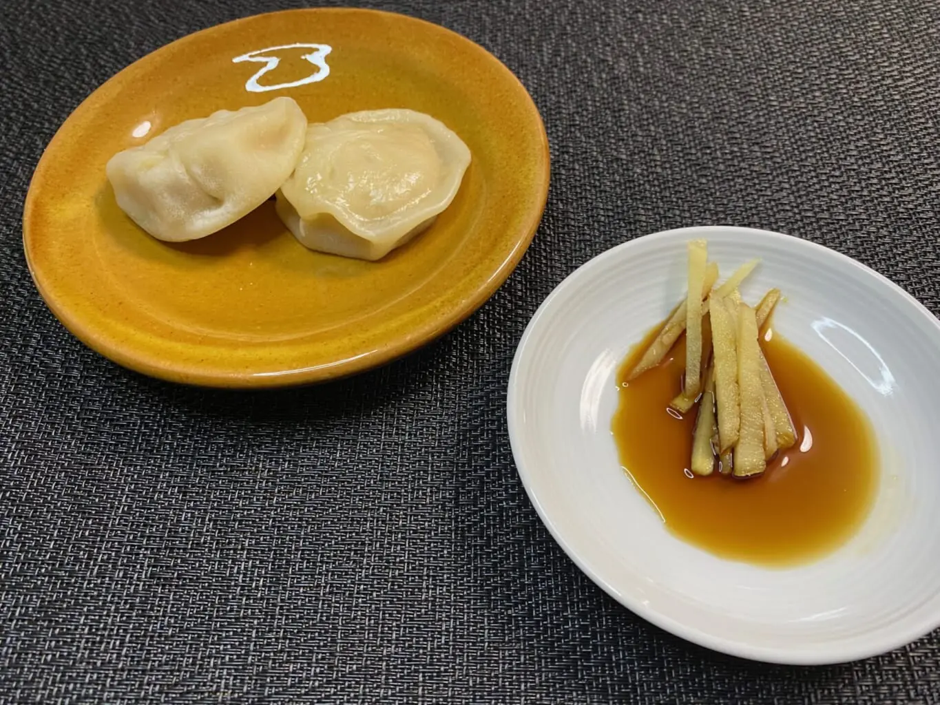 小籠包の正しい食べ方完全ガイド！スープを逃さない手順と黄金比タレ