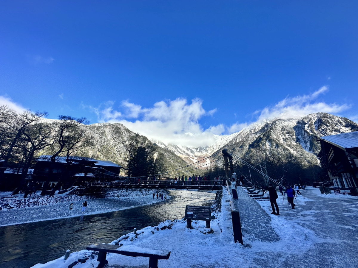 上高地の雪はいつから？閉鎖中の真相と2026年最新の絶景・遭難リスク
