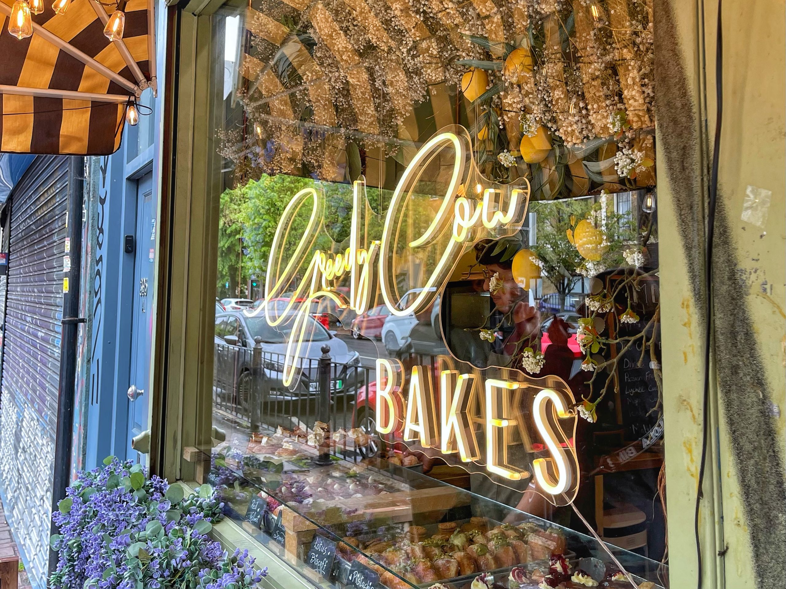Greedy Cow Bakes Hackney Road London