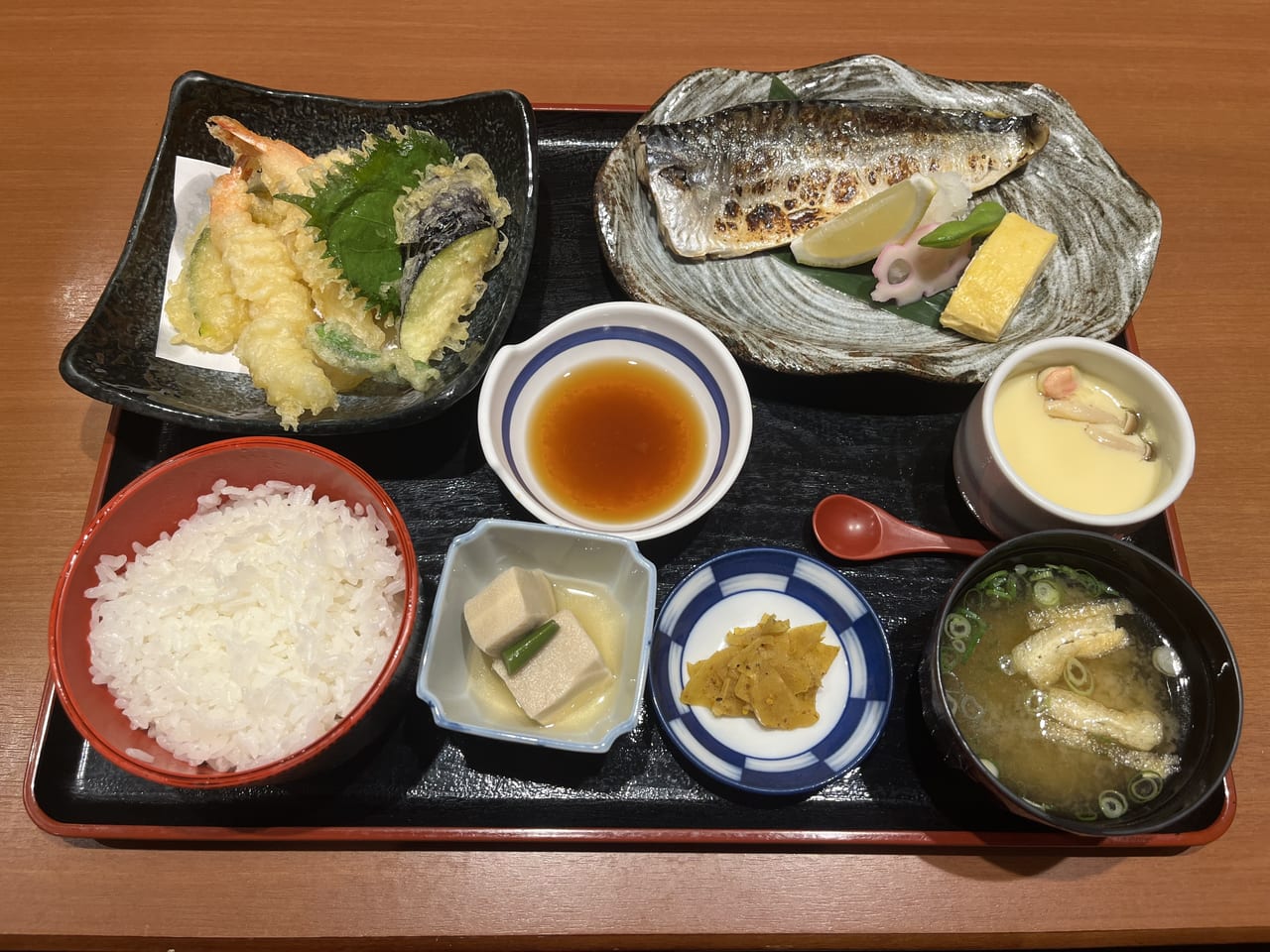 食酒処なんなりが人気の秘密とは？口コミ評判・名物料理と予約法を検証