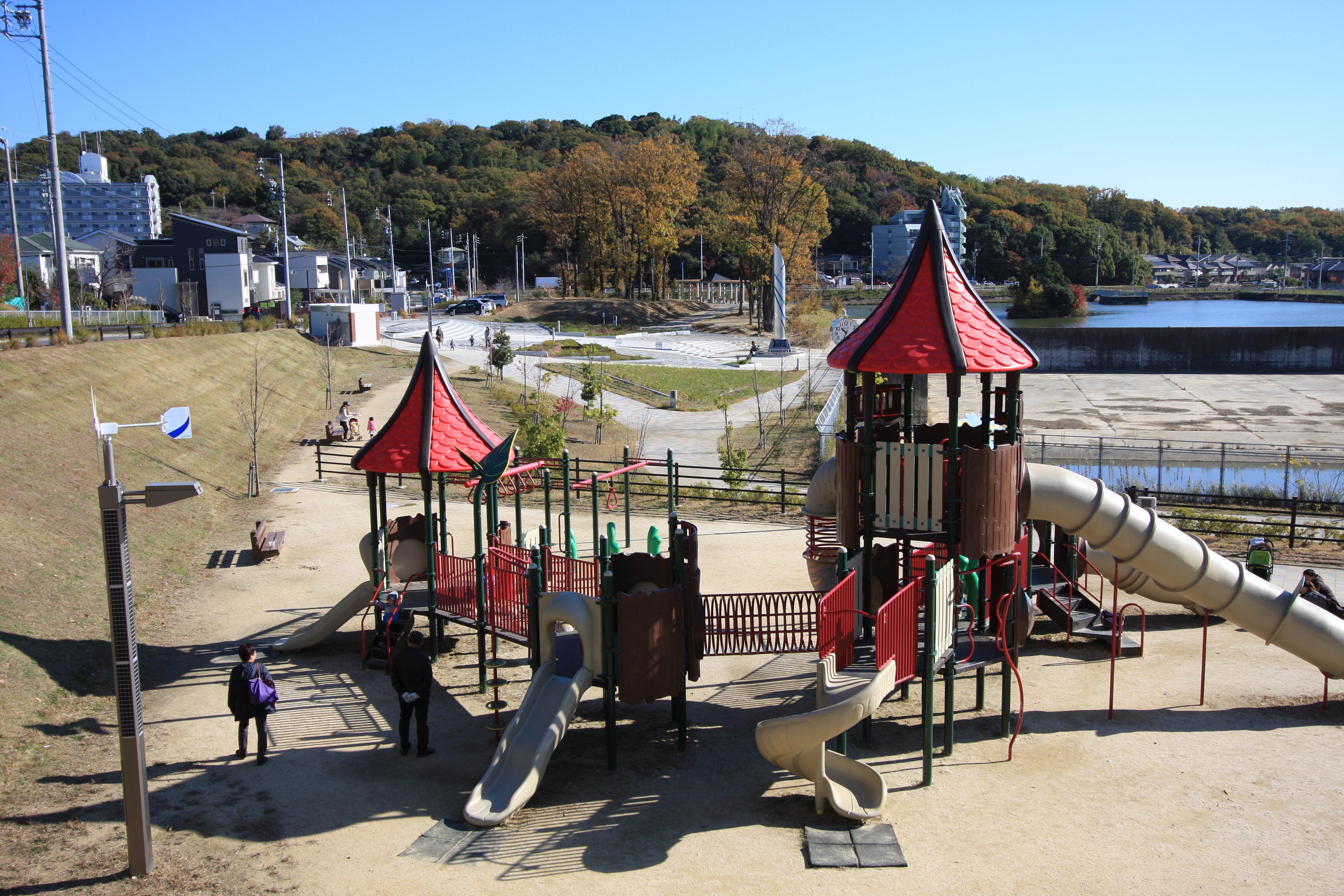 弁天池公園の魅力と混雑攻略！桜・遊具・駐車場まで現地徹底解説