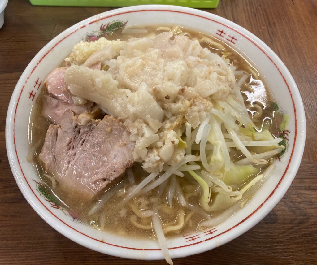 ラーメン二郎品川店の並び方とコール徹底ガイド！初心者が迷わない最新攻略