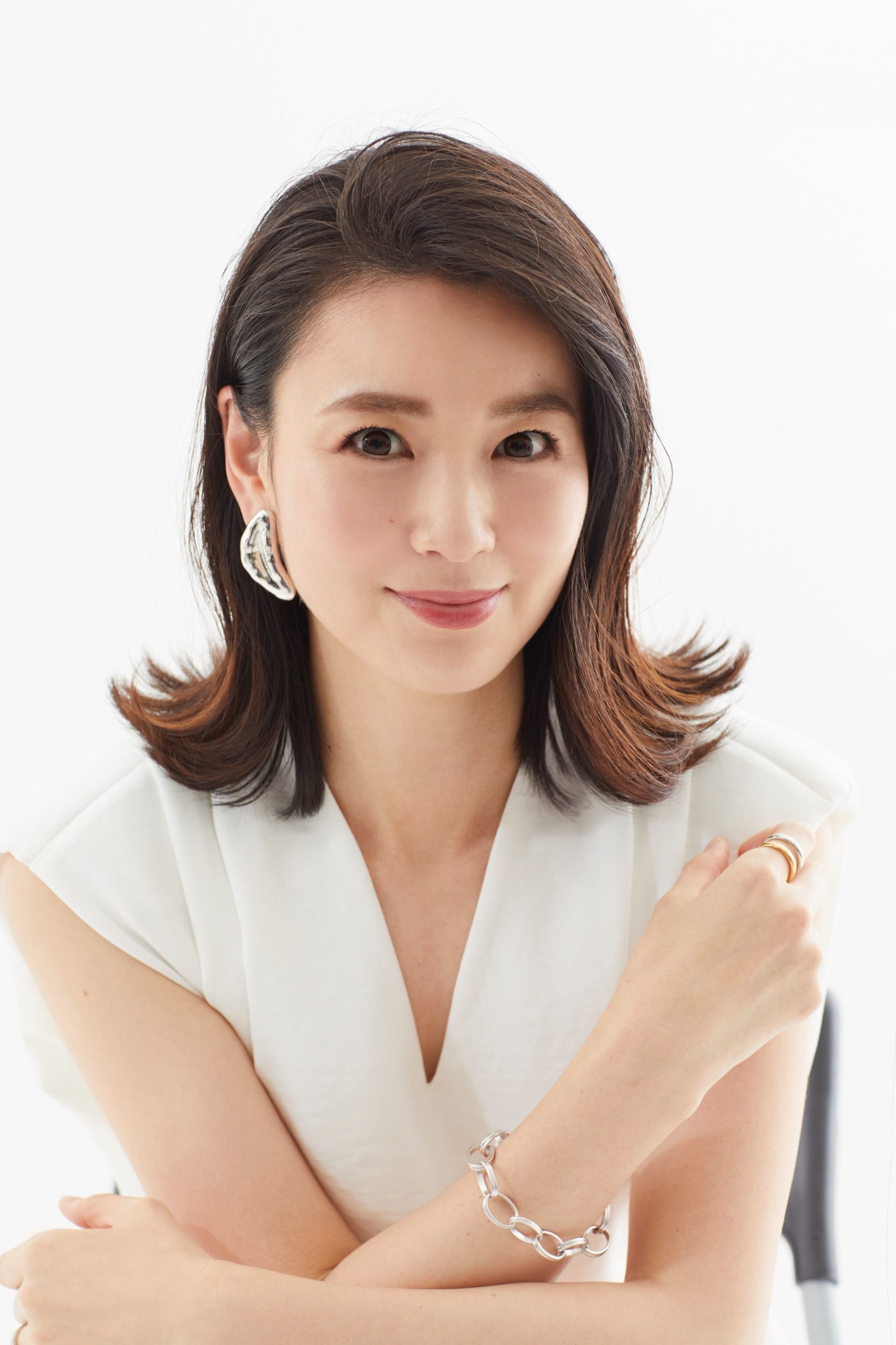 秋元玲奈の現在とロンドン生活｜夫の職業やテレ東退社の真相を追跡