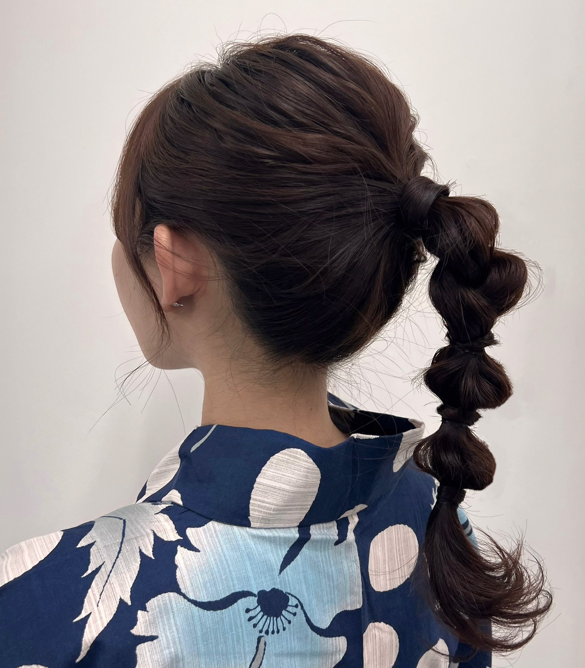 浴衣の簡単ヘアアレンジ2026！不器用でも5分で崩れない自作術