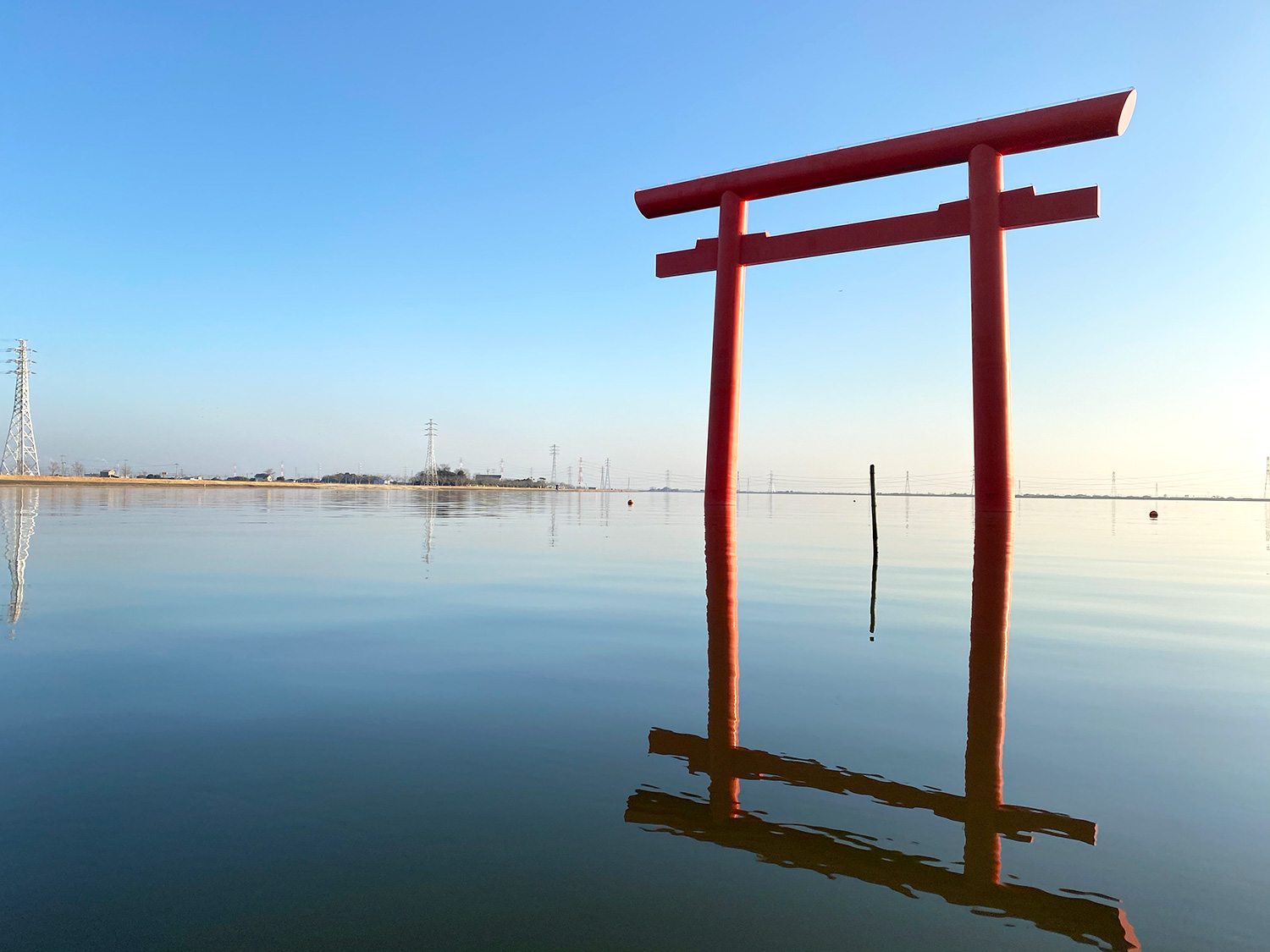 一之鳥居の真実と参拝作法｜二の鳥居との違いから神域の結界まで徹底解説