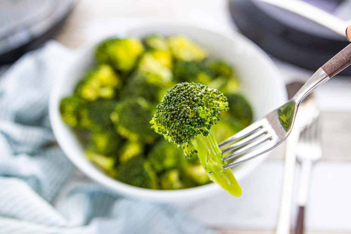 Steam Broccoli Without Steamer Basket