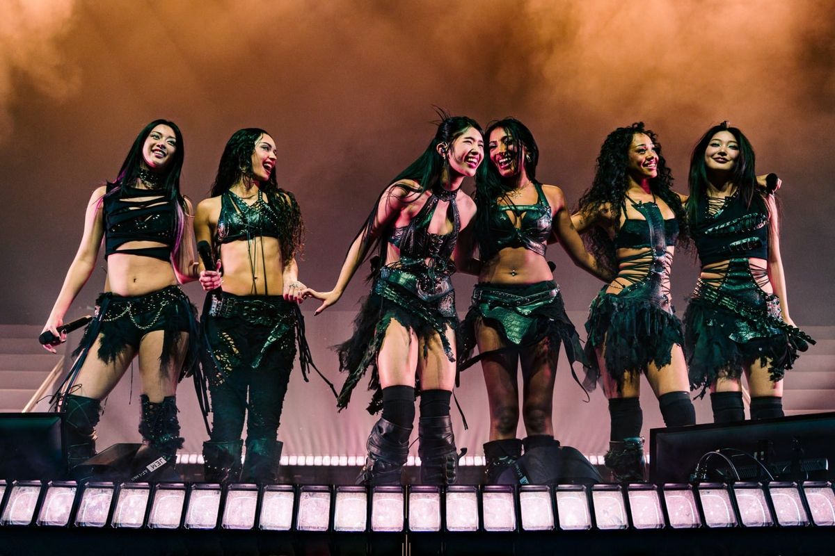 Katseye Beautiful Chaos Tour Outfits
