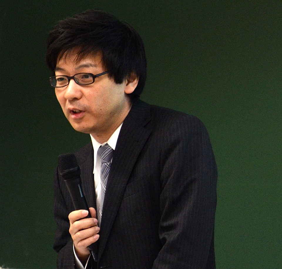 小松正氏の経歴と現在｜噂の真相とネットで話題の実績を徹底解剖