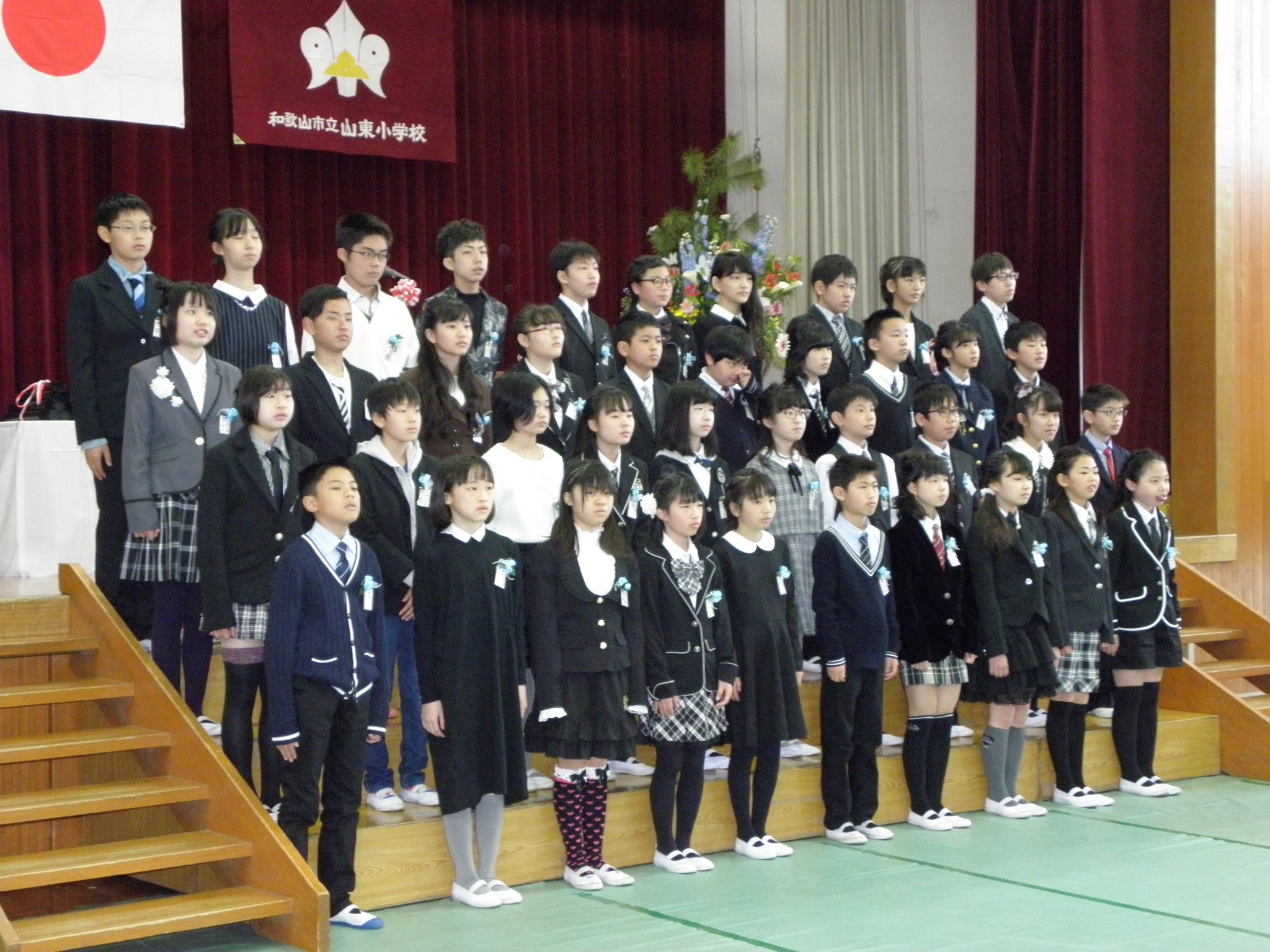 小学校卒業式の準備とマナー解説！親の服装・袴・2026年最新情報