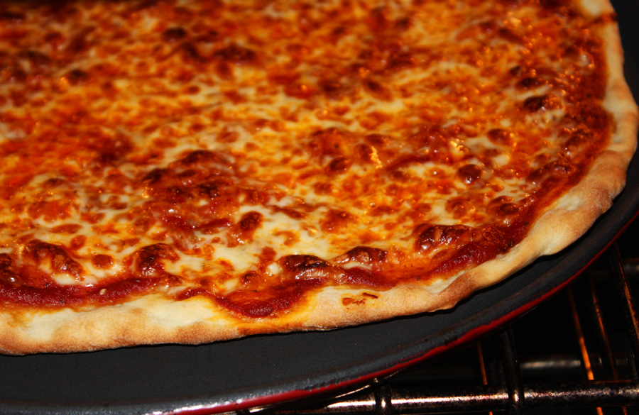 How to Get Pizza Crust Crispy