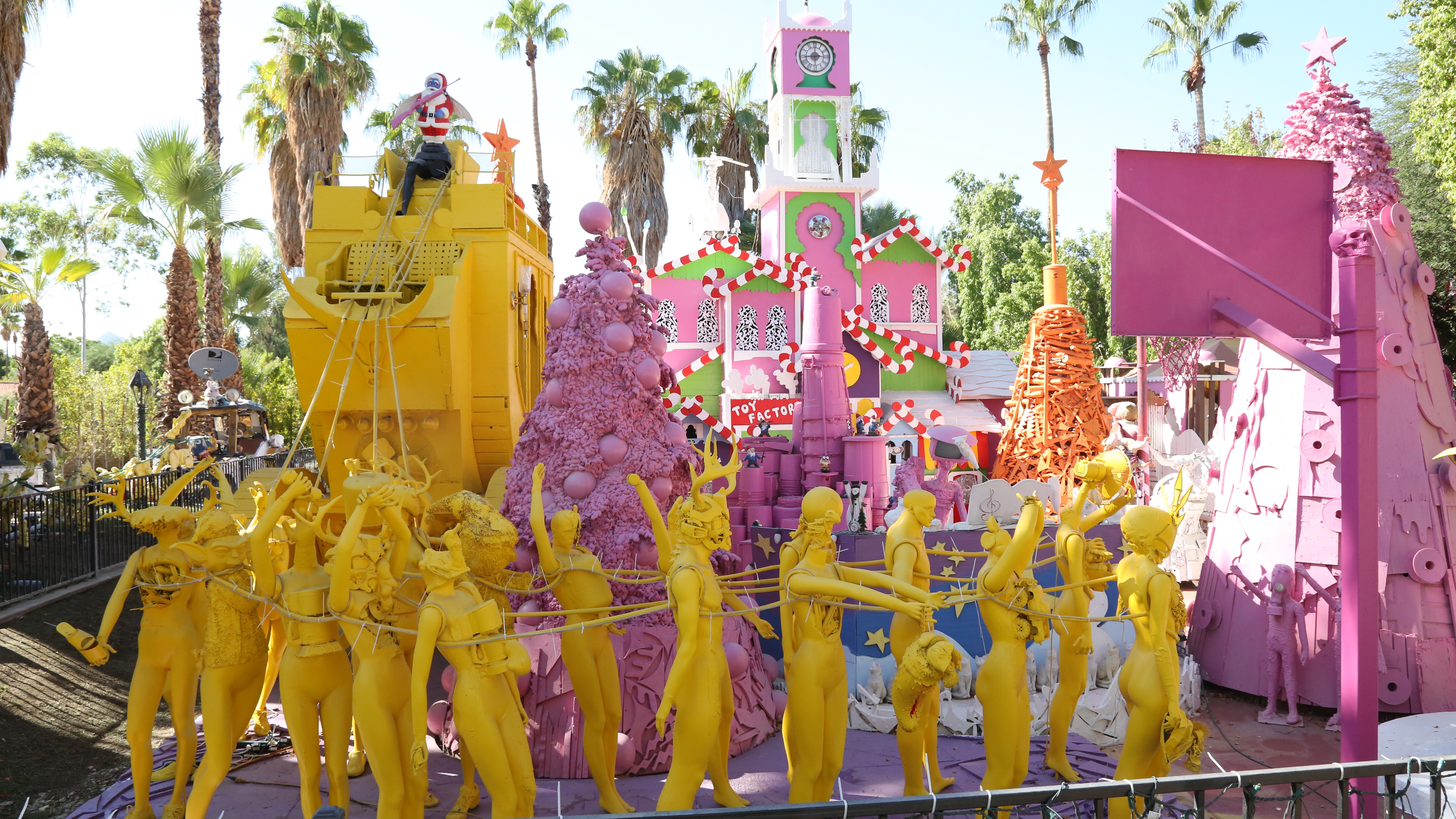 Palm Springs Robot House