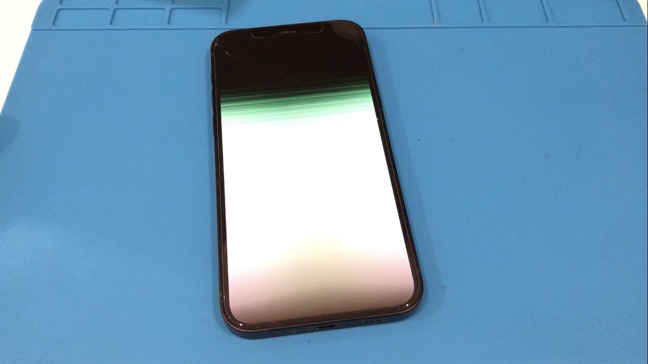 スマホ画面のちらつきは故障か？有機ElやOs設定で即直す裏ワザ