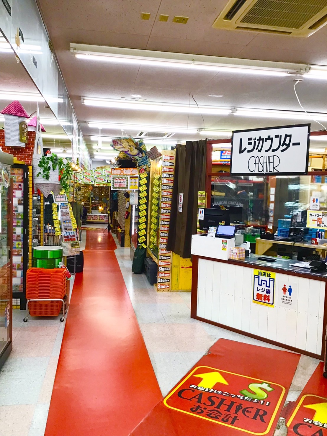 万代書店川越店の買取評判と営業時間｜トレカ・古着の真相を徹底検証