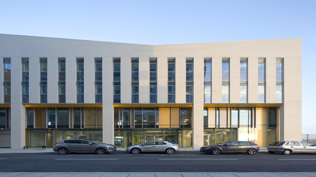Sir Ludwig Guttmann Health & Wellbeing Centre