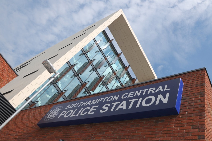 Southampton Central Police Station Southern Road Southampton So15 1An