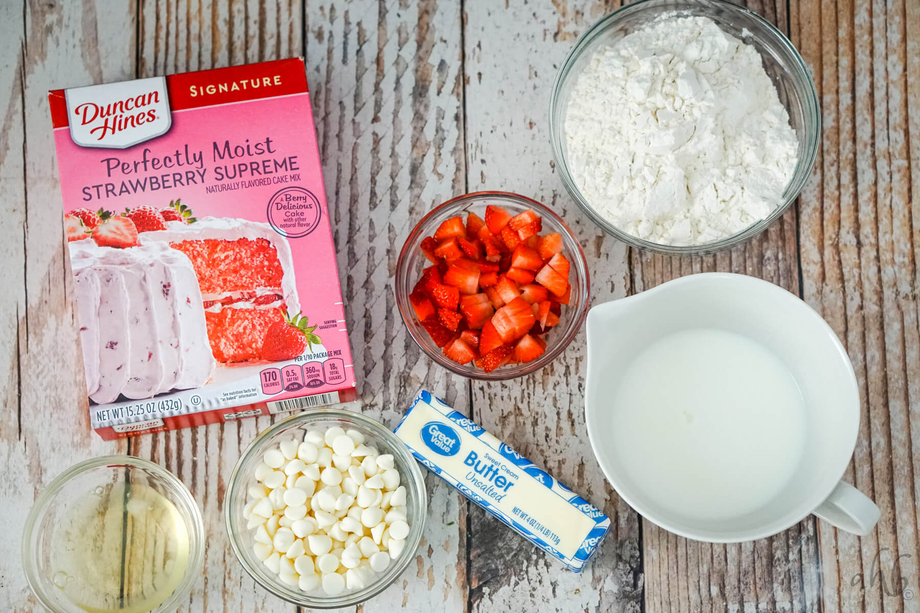 Can You Put Fresh Strawberries in a Cake Mix