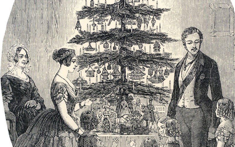 Who Introduced the Christmas Tree to the Uk
