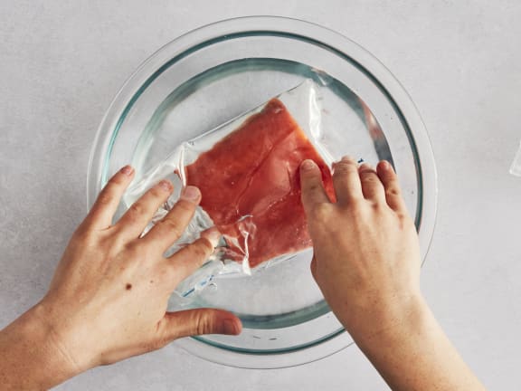 Quick Way to Thaw Salmon