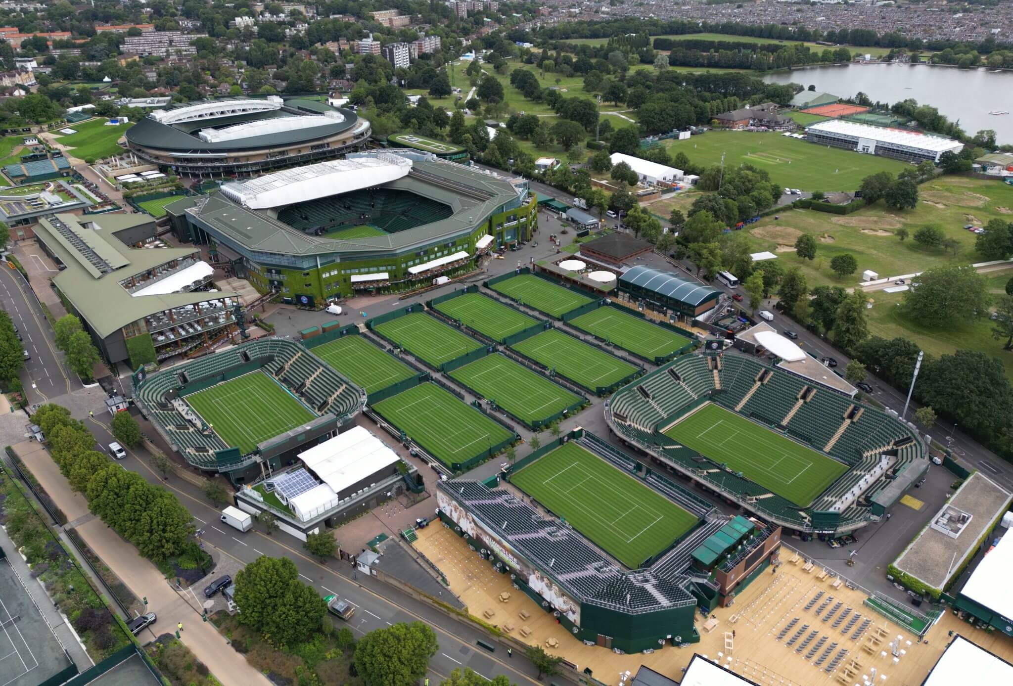How Many Courts Are Used at Wimbledon