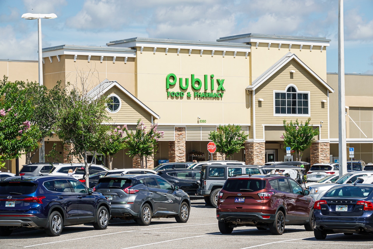 Last-Minute Labor Day Shopping? Here’s Which Grocery Stores Are Open September 7