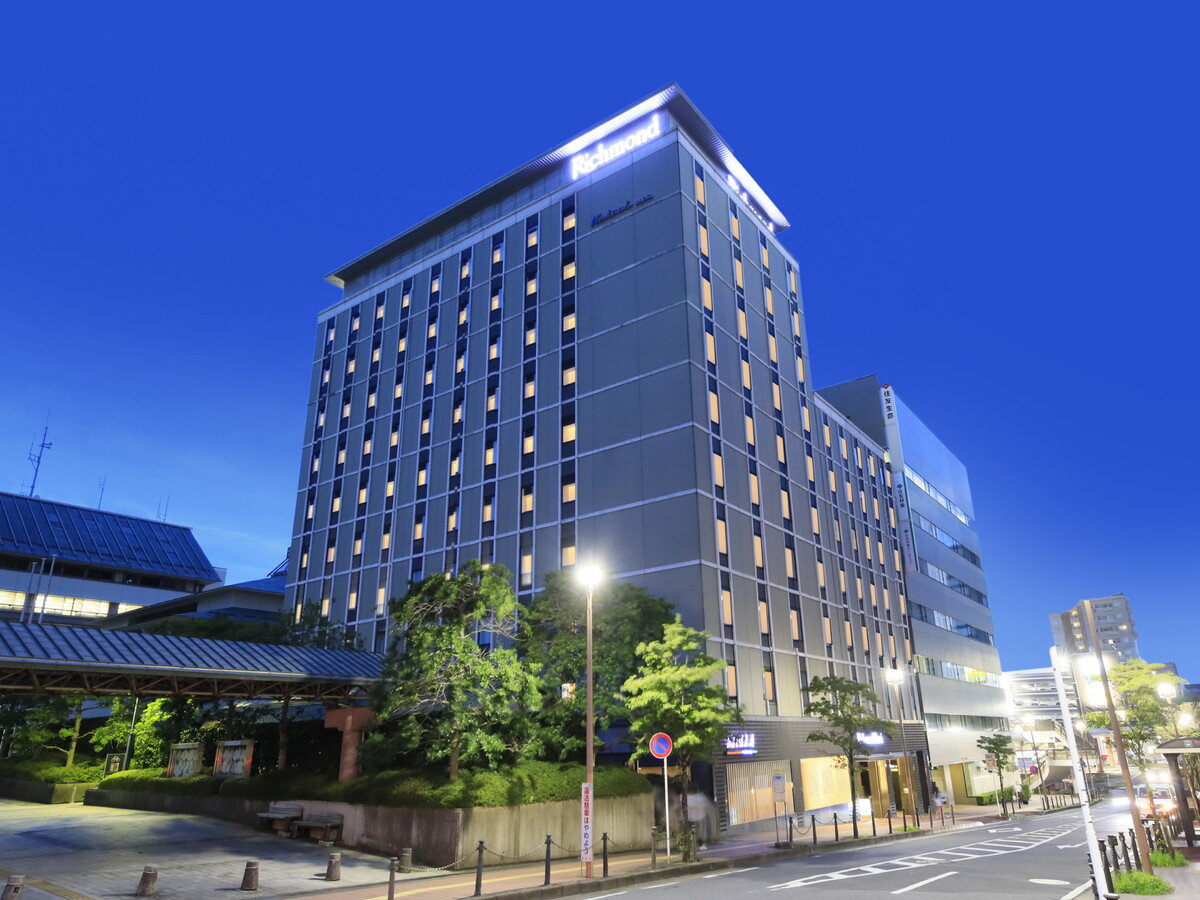 リッチモンドホテル成田の評判と実力検証！空港送迎や朝食の真価