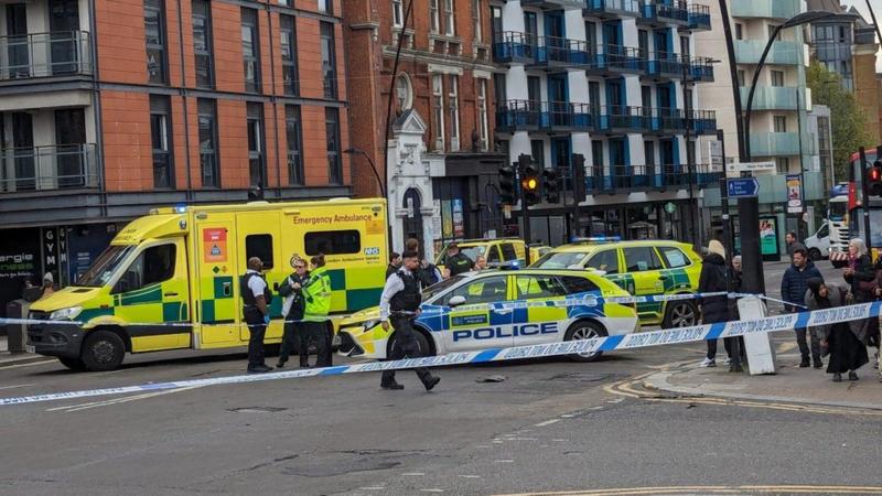 Major Incident in London Today Live Police