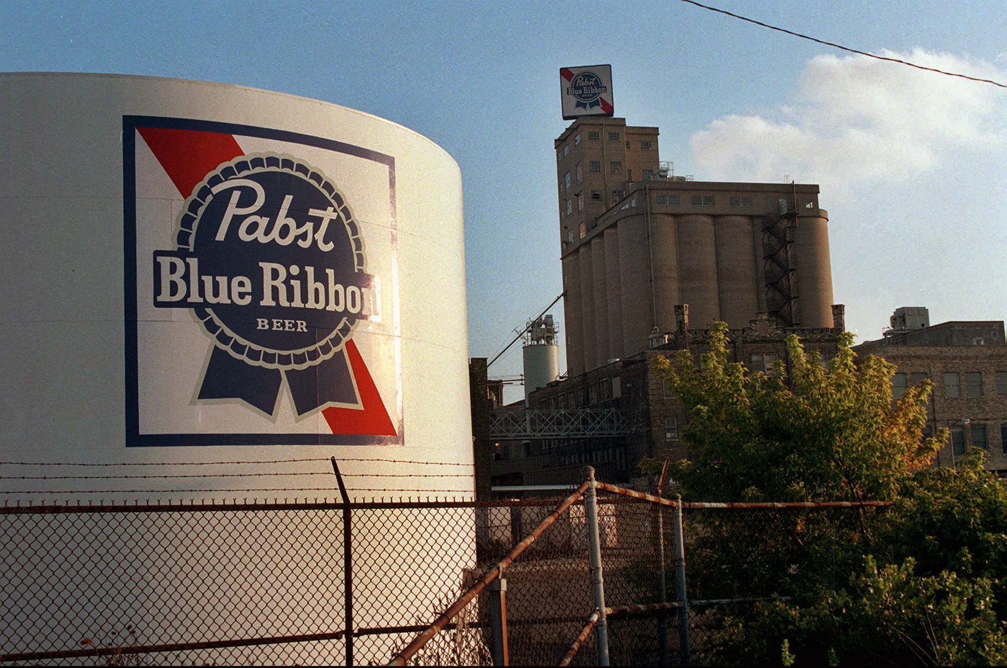 Pabst Blue Ribbon Wants Its Beer Back: Company Gives Thieves a No-Questions-Asked Deadline