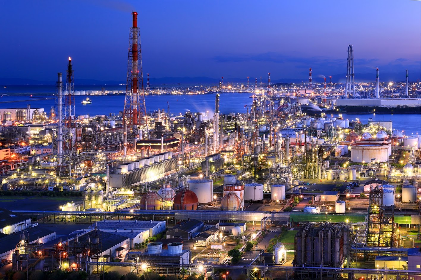 【2026年最新】四日市コンビナート夜景の穴場はどこ？撮影設定＆クルーズ徹底解説