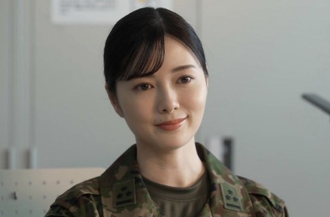 【熱愛】 白石 麻衣 ほくろ 除去 公式インスタ・X最新情報 #960