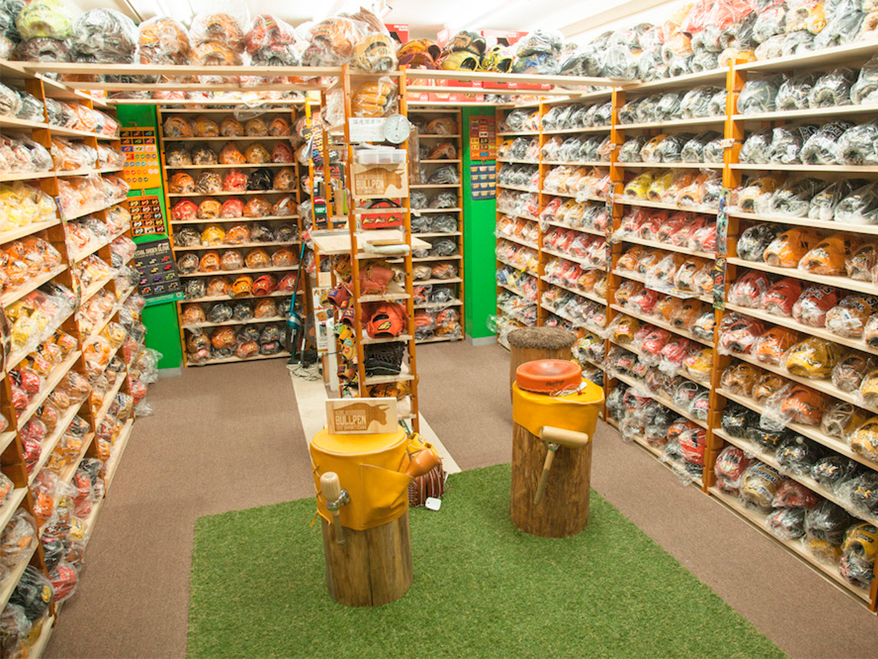 野球用品店の選び方決定版！大型店と専門店の違いと型付けの評判