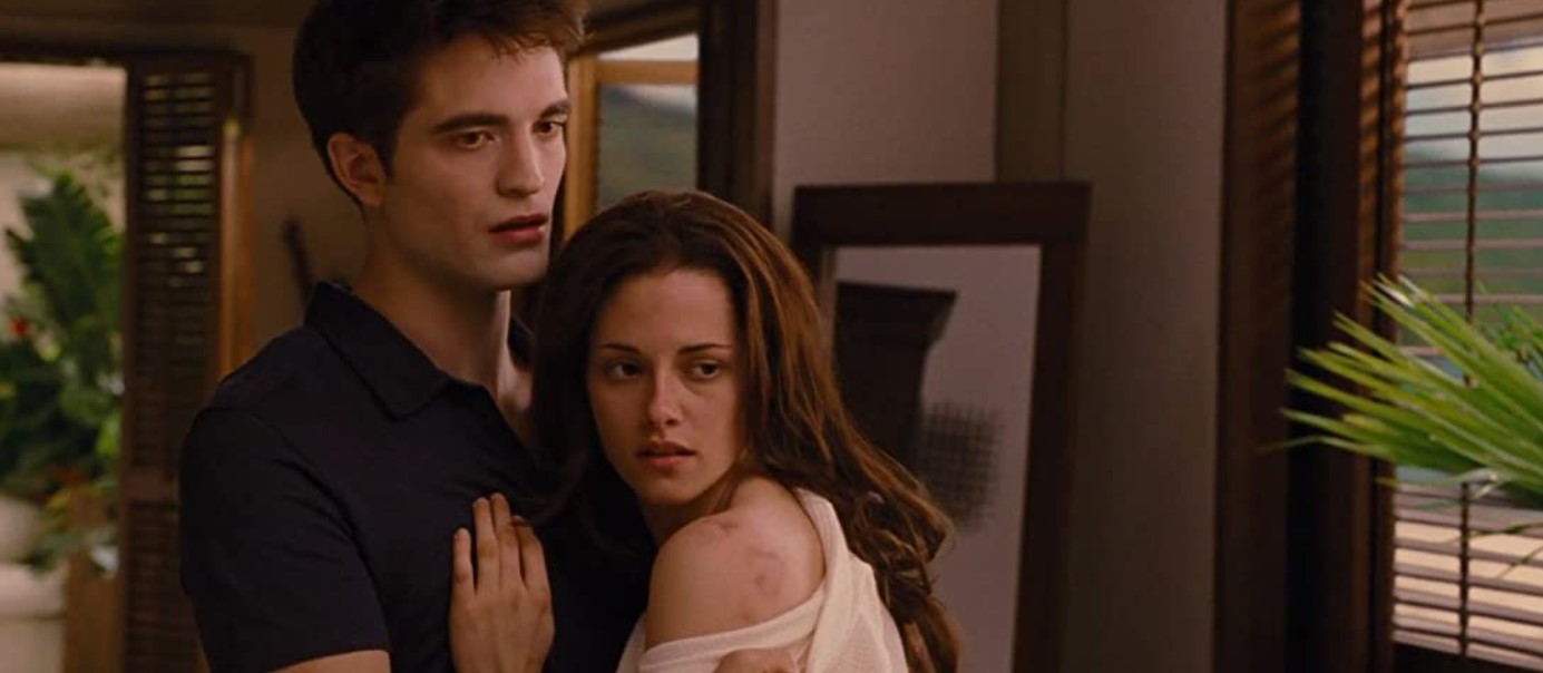 Does Bella Die in Breaking Dawn