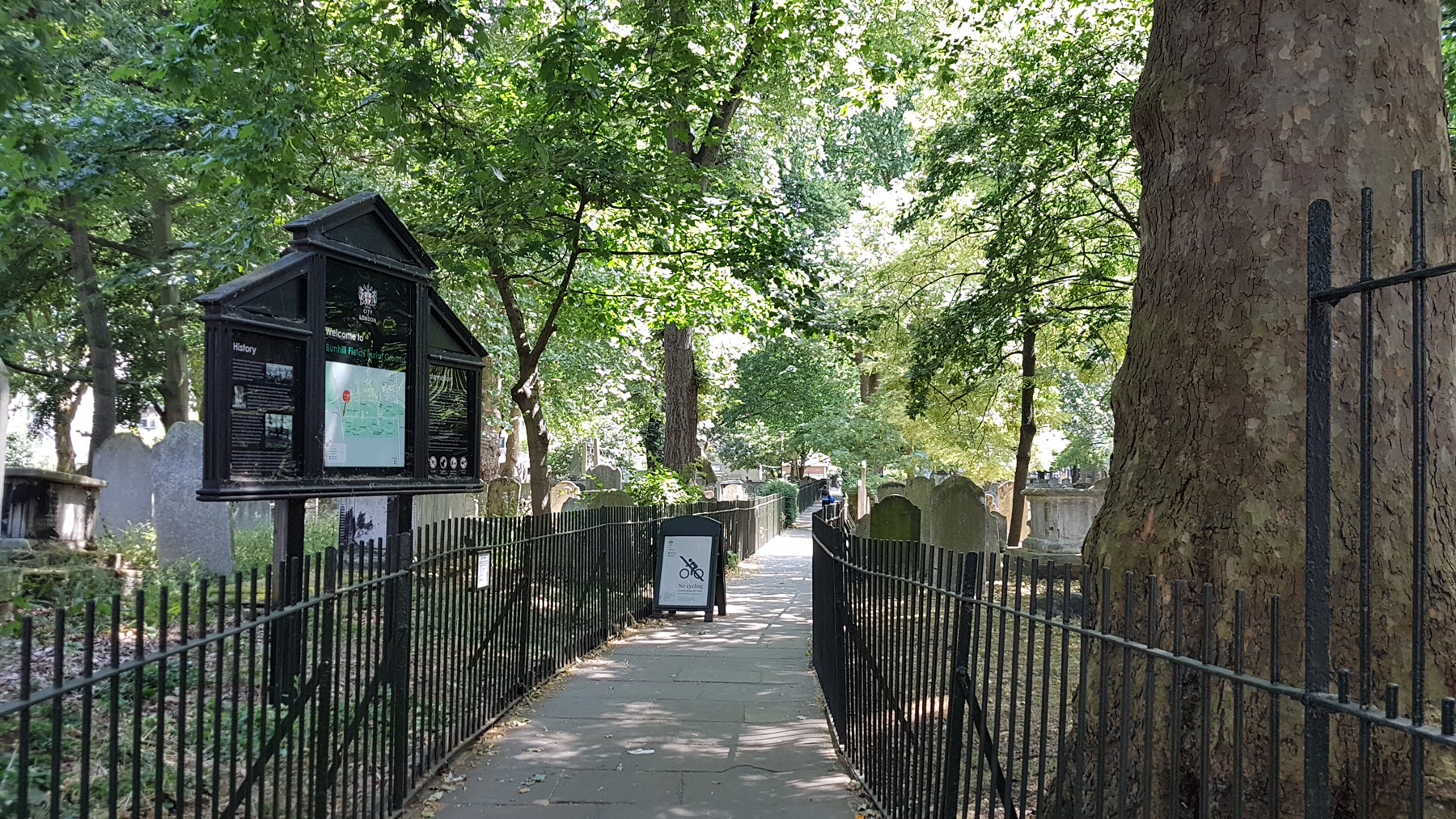Bunhill Fields Burial Ground City Road London