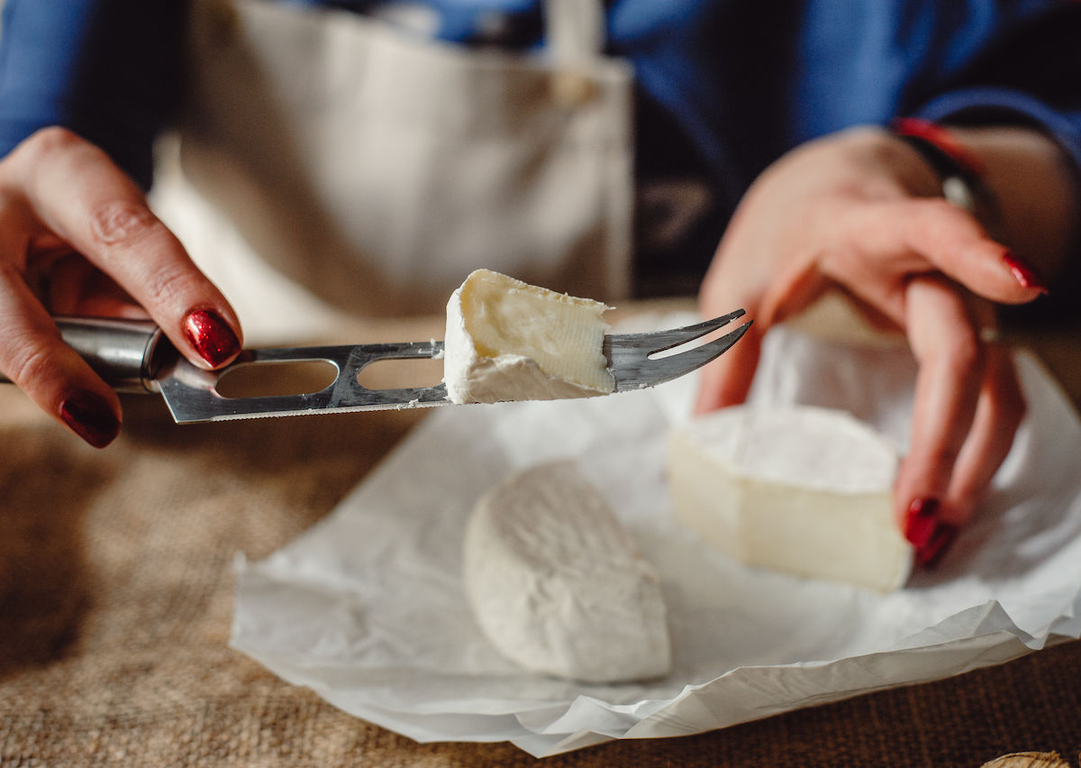 Are You Supposed to Eat the Rind on Camembert