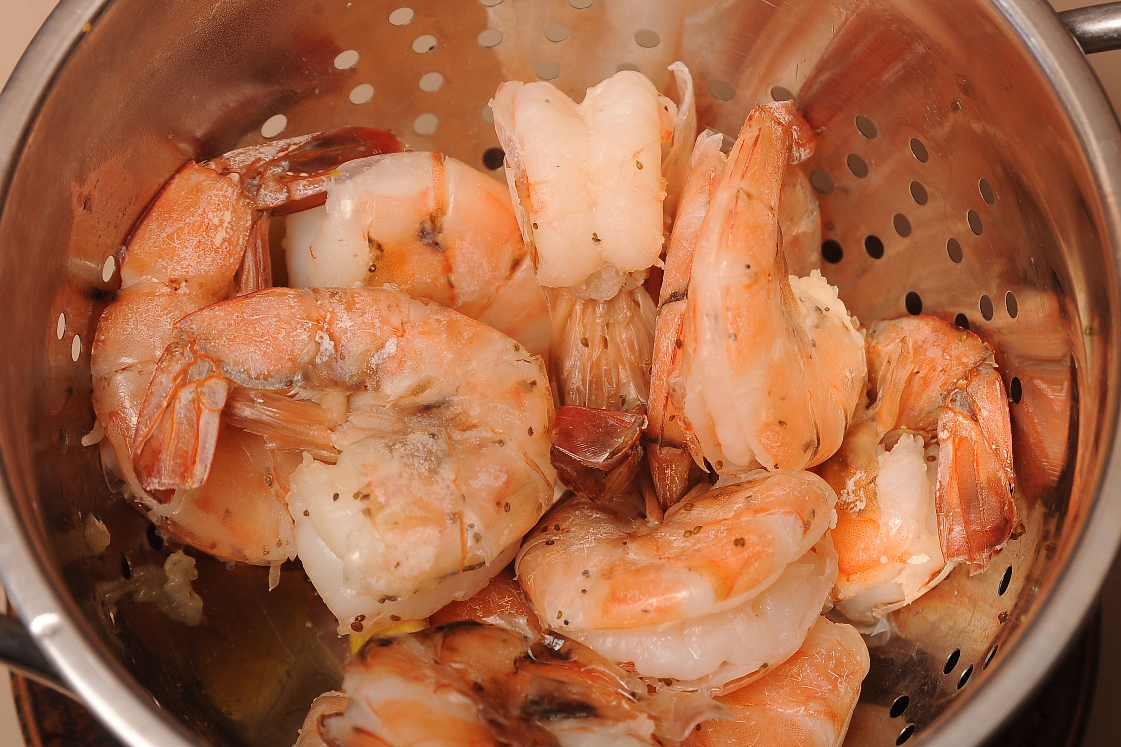 Boil Raw Frozen Shrimp