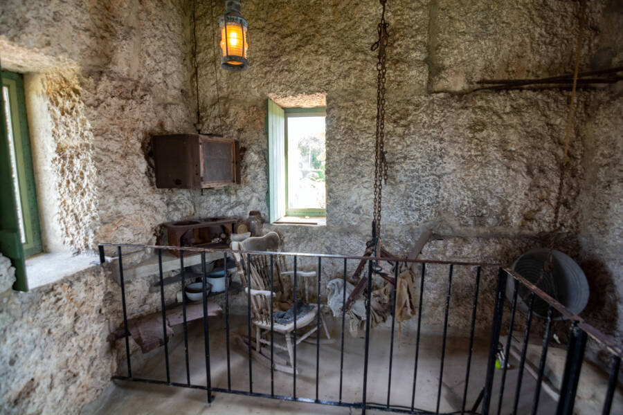 Coral Castle Interior
