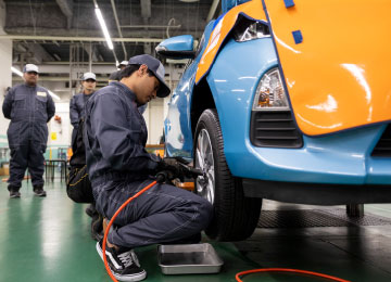 Ev・Sdvシフトで激変する整備士の未来：トヨタ名古屋自動車大学校が仕掛ける「次世代エンジニア」育成のリアル
