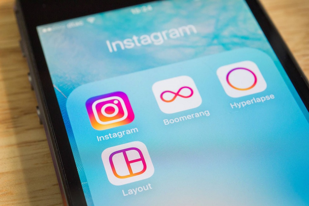 インスタストーリーで映えるブーメラン撮影術！限定エフェクト解説
