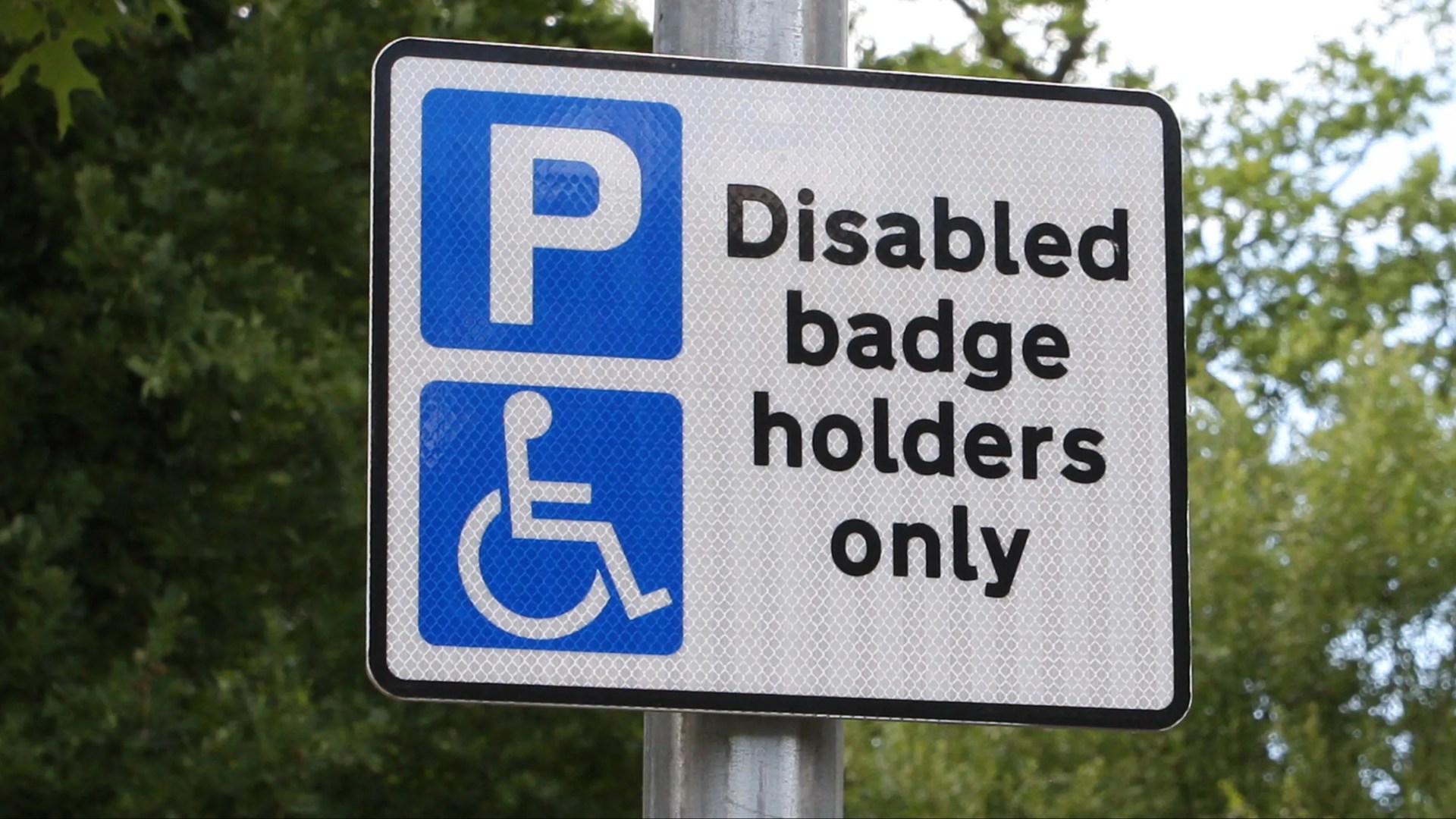 Can You Park Double Yellow Lines Disabled Badge