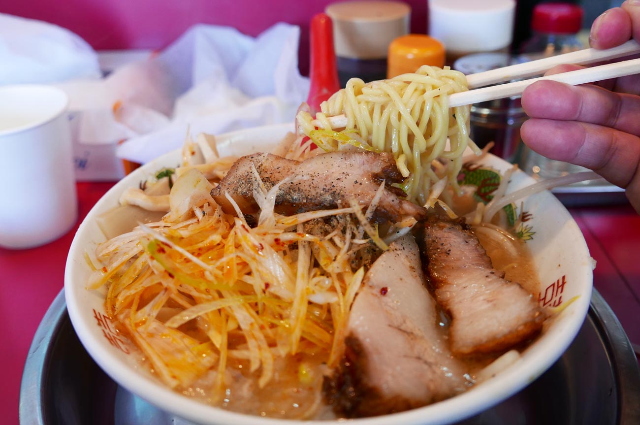 君津大ちゃんラーメン徹底解剖！中毒スープの正体と2026年混雑攻略法